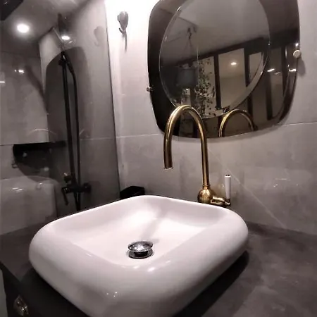Chez Charlotte-appartement Atypique 8 * 리옹