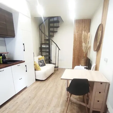 Chez Charlotte-appartement Atypique 8 *